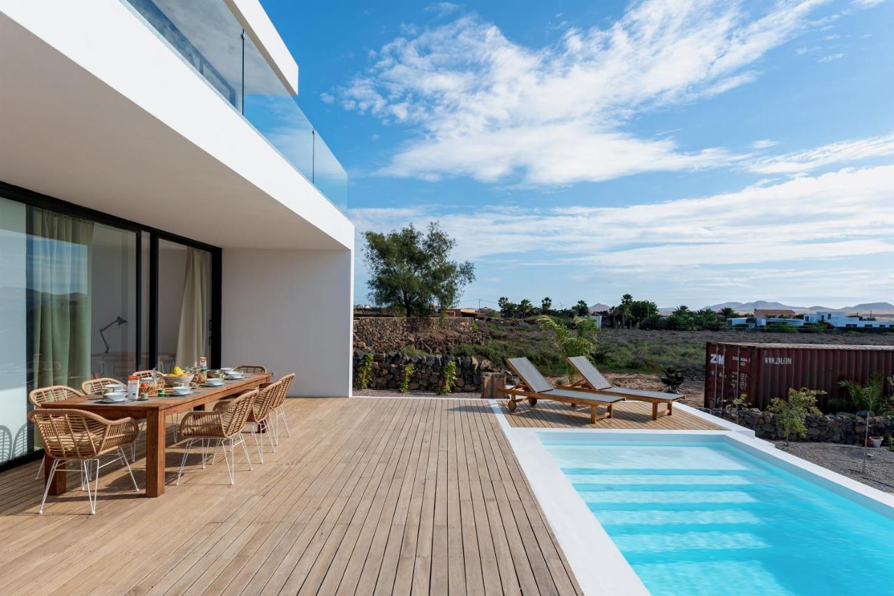 Villa Elena, Luxery Villa With Swimming Pool! Лахарес Екстериор снимка